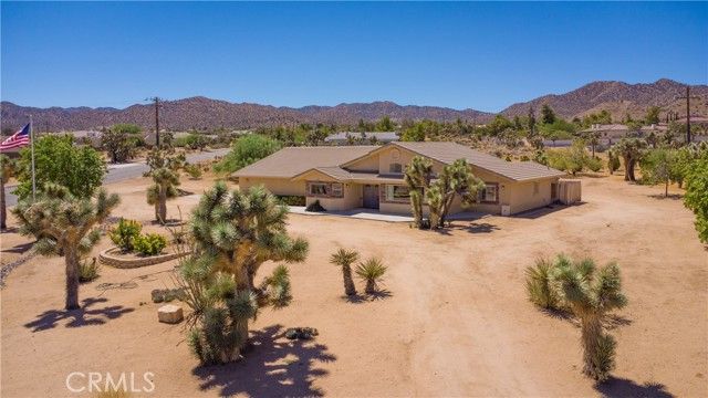 8920 Del Monte Avenue, Yucca Valley, CA 92284