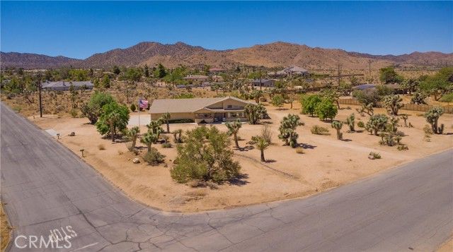 8920 Del Monte Avenue, Yucca Valley, CA 92284