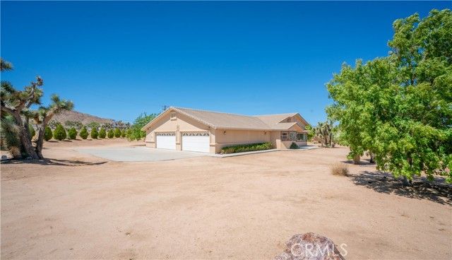 8920 Del Monte Avenue, Yucca Valley, CA 92284