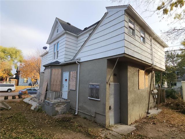 9 E 37th Street, Minneapolis, MN 55409