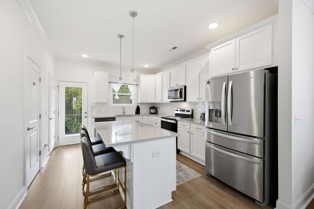 458 Portsdale Dr, Brentwood, TN 37027