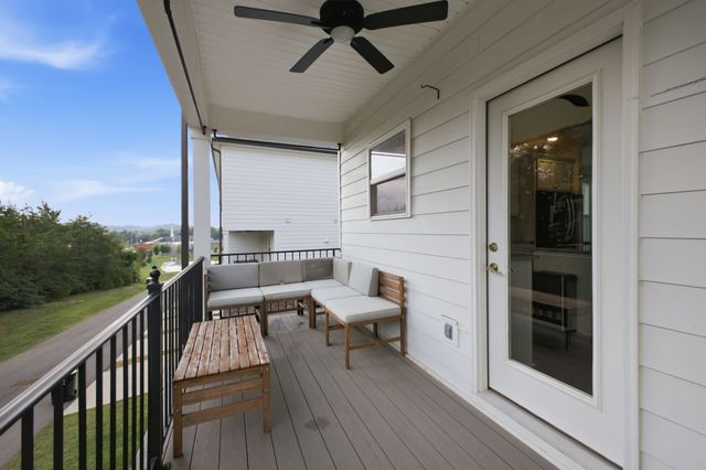 458 Portsdale Dr, Brentwood, TN 37027