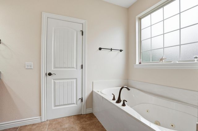 3409 N Fenwicke Street, Ozark, MO 65721