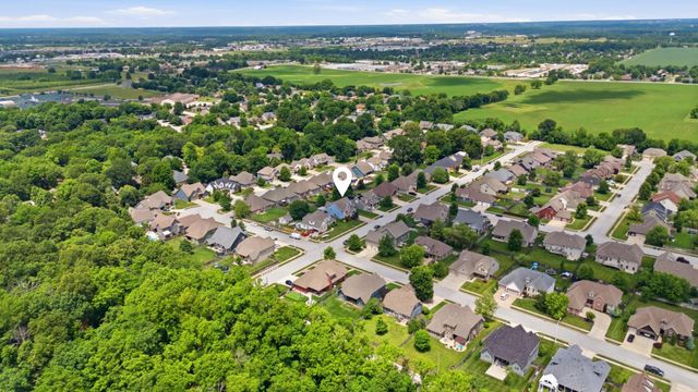 3409 N Fenwicke Street, Ozark, MO 65721