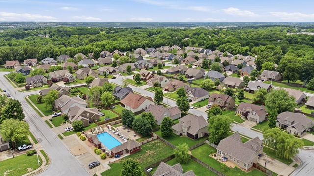 3409 N Fenwicke Street, Ozark, MO 65721