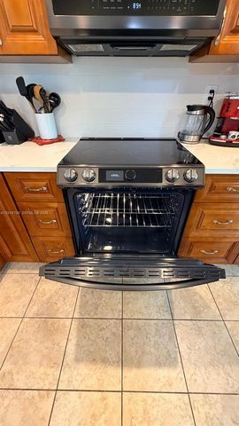 3781 Jackson Boulevard -, Fort Lauderdale, FL 33312