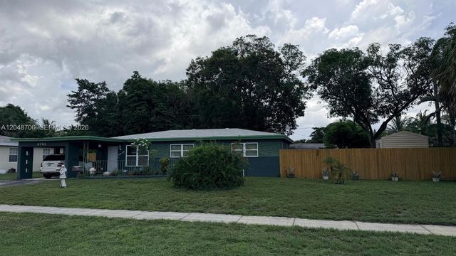 3781 Jackson Boulevard -, Fort Lauderdale, FL 33312