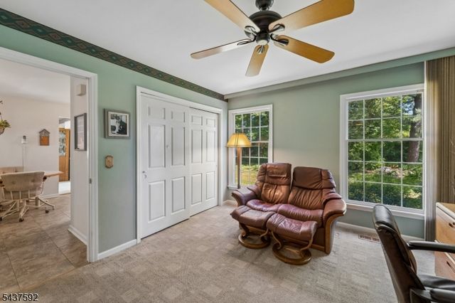 8 Gelsey Ln, Bernards Twp., NJ 07920