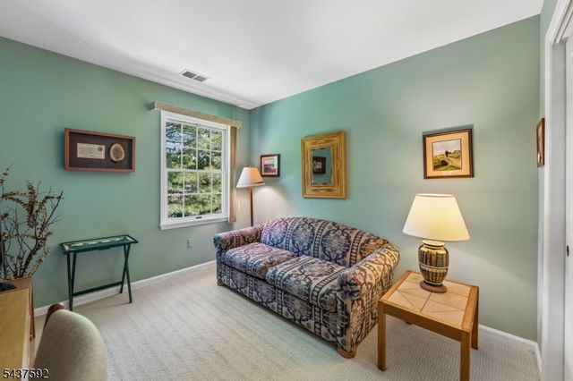 8 Gelsey Ln, Bernards Twp., NJ 07920