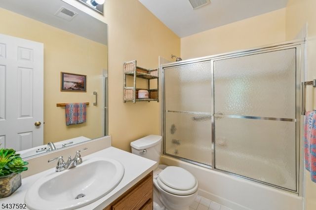 8 Gelsey Ln, Bernards Twp., NJ 07920