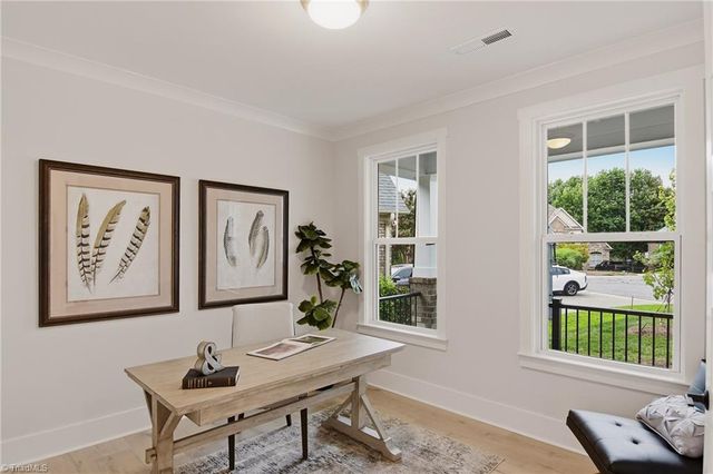 1005 W Pinehurst Court 1042, Clemmons, NC 27012
