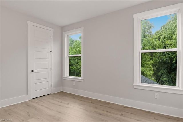 1005 W Pinehurst Court 1042, Clemmons, NC 27012