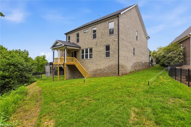 1005 W Pinehurst Court 1042, Clemmons, NC 27012