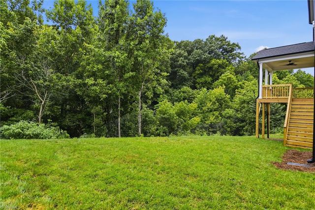 1005 W Pinehurst Court 1042, Clemmons, NC 27012