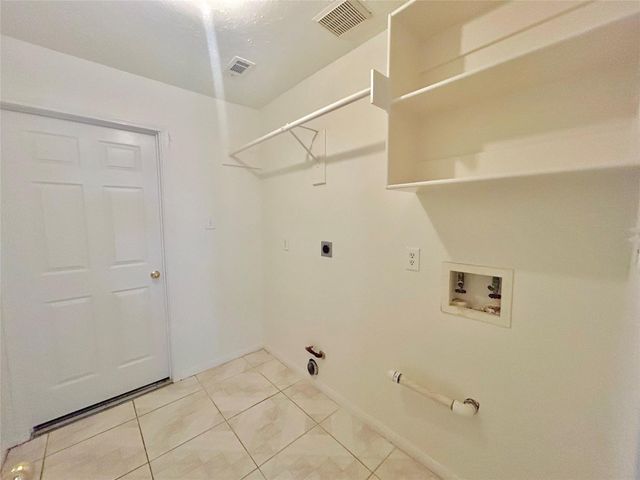 12422 Glenleigh Drive, Houston, TX 77014