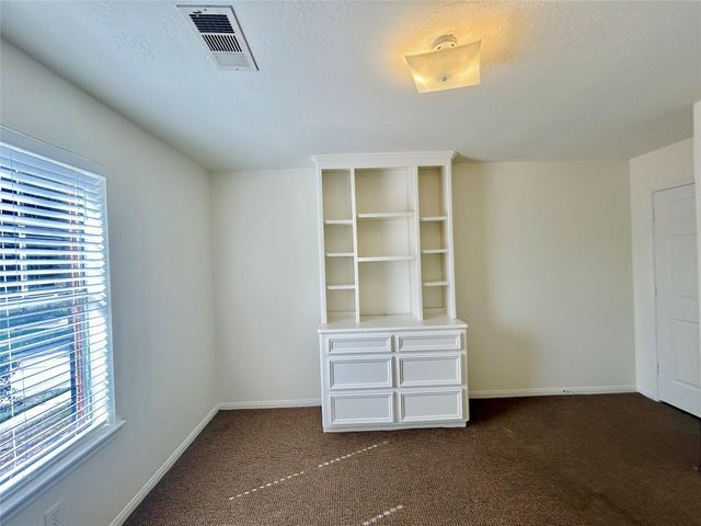 12422 Glenleigh Drive, Houston, TX 77014