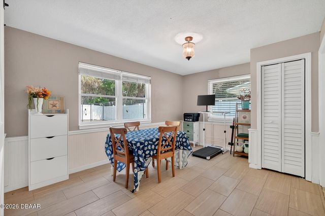 327 London Road, Holly Hill, FL 32117