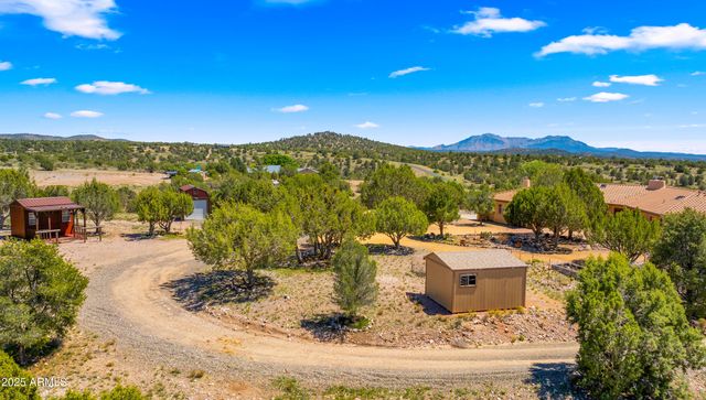 6600 W RAMBLING Road, Prescott, AZ 86305