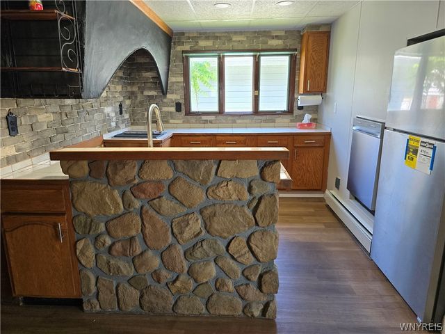 484 79th Street, Niagara Falls, NY 14304