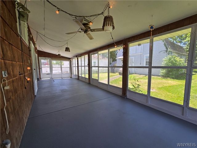 484 79th Street, Niagara Falls, NY 14304