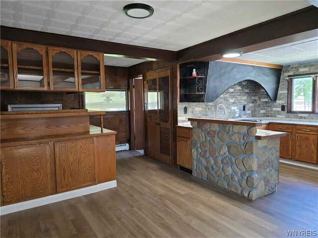 484 79th Street, Niagara Falls, NY 14304