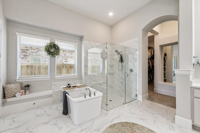 2547 Sandy Lake Drive, Friendswood, TX 77546