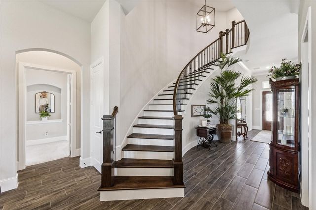 2547 Sandy Lake Drive, Friendswood, TX 77546