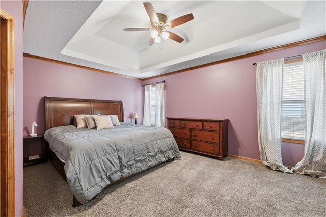 1810 NW Bradford Court, Grain Valley, MO 64029