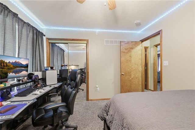 1810 NW Bradford Court, Grain Valley, MO 64029