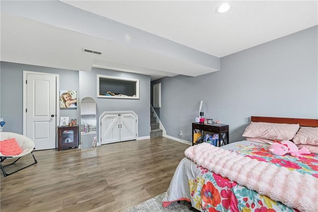 1810 NW Bradford Court, Grain Valley, MO 64029