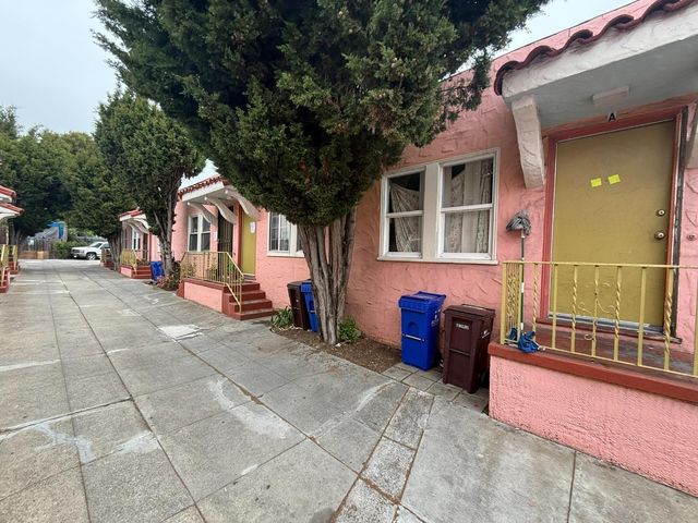 6114-6120 Foothill Boulevard, Oakland, CA 94605