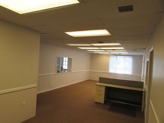 106 Commonwealth Ave, North Attleboro, MA 02760