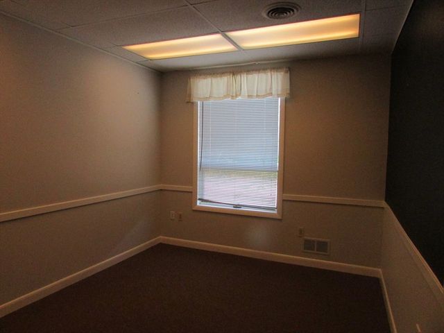 106 Commonwealth Ave, North Attleboro, MA 02760