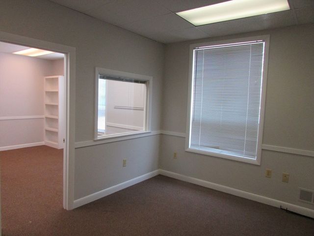 106 Commonwealth Ave, North Attleboro, MA 02760