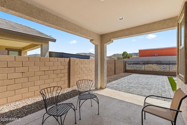 1523 W CORRAL Road, Phoenix, AZ 85041