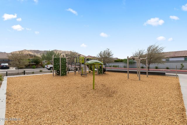 1523 W CORRAL Road, Phoenix, AZ 85041