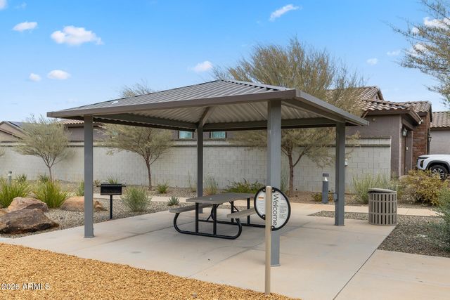 1523 W CORRAL Road, Phoenix, AZ 85041