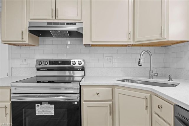 1207 Martin Luther King Jr Boulevard, Lexington, NC 27292