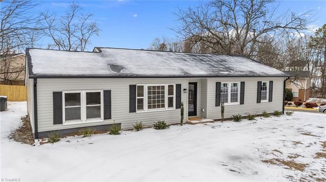 1207 Martin Luther King Jr Boulevard, Lexington, NC 27292