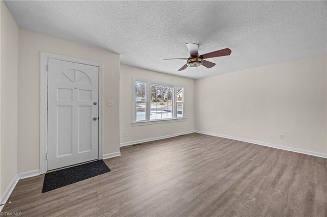 1207 Martin Luther King Jr Boulevard, Lexington, NC 27292