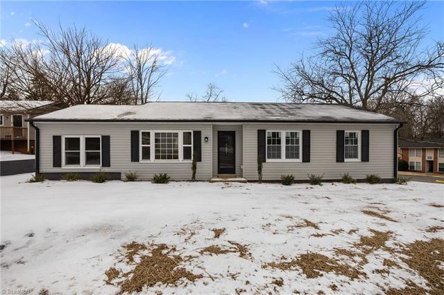 1207 Martin Luther King Jr Boulevard, Lexington, NC 27292