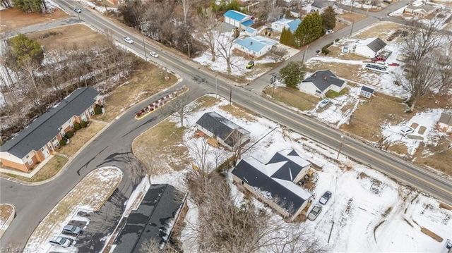 1207 Martin Luther King Jr Boulevard, Lexington, NC 27292