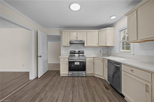 1207 Martin Luther King Jr Boulevard, Lexington, NC 27292