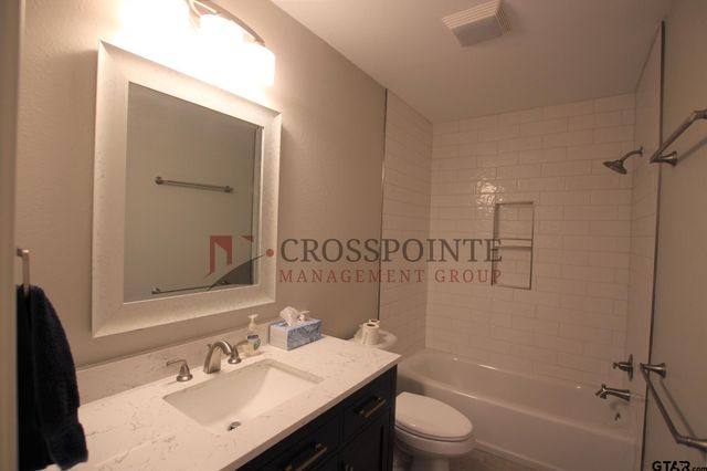 581 Frederick, Flint, TX 75762