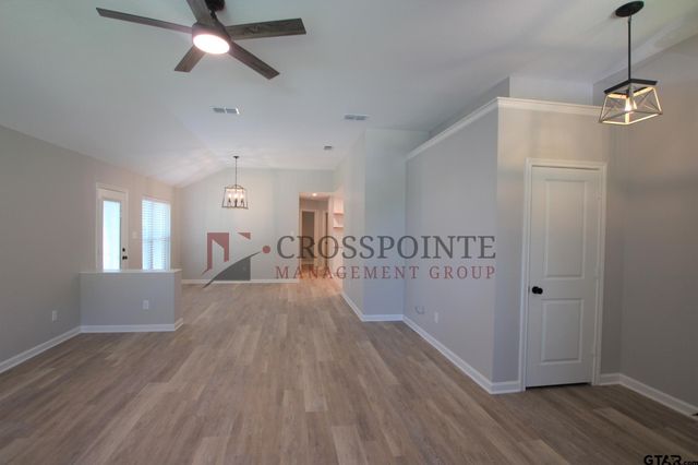 581 Frederick, Flint, TX 75762