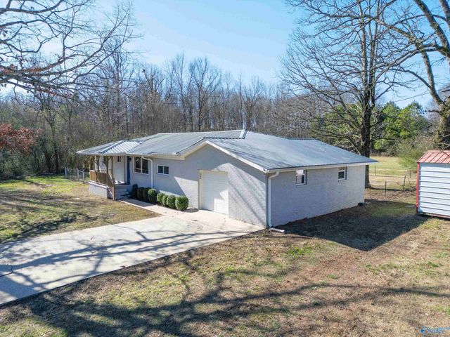 2237 County Road 685, Fort Payne, AL 35968