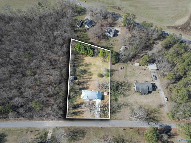 2237 County Road 685, Fort Payne, AL 35968