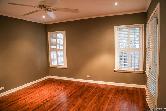 135 TUXEDO AVE, San Antonio, TX 78209