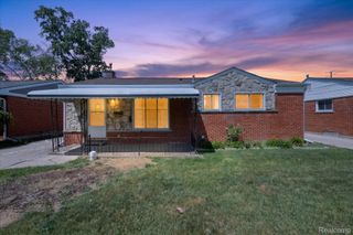 31431 Northwood Drive, Fraser, MI 48026