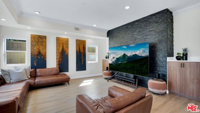 5136 Berryman Avenue, Culver City, CA 90230